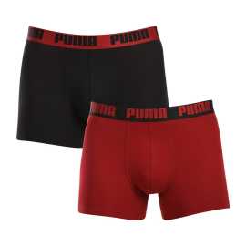 2PACK pánske boxerky Puma viacfarebné (701226387 027) XL, trenky. Pánske boxerky Puma prinášajú pohodlie a štýl na každý deň
Užite si dokonalú kombináciu pohodlia a moderného štýlu s pánskymi boxerkami Puma. Vďaka kvalitnému materiálu a nadčasovému dizajnu sú ideálne na každodenné nosenie, či už do práce, na šport, alebo len na relax doma. Boxerky Puma potešia každého muža, ktorý hľadá jednoduchý vzhľad a maximálnu kvalitu pre svoje pohodlie.
Kvalitný materiál, ktorý vás nesklame
Boxerky sú vyrobené z prvotriednej bavlnenej zmesi s prímesou elastanu, ktorá zaručuje ich mäkkosť, priedušnosť a pružnosť. Bavlnený základ poskytuje príjemný pocit na pokožke, zatiaľ čo elastan zaručuje, že boxerky sa prispôsobia vášmu telu a zachovajú si svoj tvar aj po opakovanom nosení.
Moderný dizajn a presný strih na každodenné nosenie
Nadčasové farebné prevedenie si nájde miesto v šatníku každého štýlového muža. Elastický pás s logom Puma dodáva boxerkám mierne športový vzhľad. Dlhšie nohavice zaručujú pohodlie a podporu počas celého dňa, či už vás čaká dlhý deň v kancelárii alebo za volantom, alebo náročnejšie športové aktivity. Praktický strih umožňuje voľnosť pohybu a je vhodný na aktívny životný štýl aj voľné chvíle.
Prečo si kúpiť boxerky Puma

Štýlový a moderný dizajn: Minimalistický vzhľad s pohodlným elastickým pásom dodáva boxerkám elegantný štýl vhodný pre každého muža.
Kvalitný materiál: Zmes bavlny a elastanu poskytuje mäkkosť, priedušnosť a odolnosť, takže boxerky sa dokonale prispôsobia vášmu telu a dlho vydržia.
Presný strih a dokonalá podpora: Dlhšie nohavice poskytujú dostatočné krytie a zabraňujú odieraniu stehien.

Spodná bielizeň Puma sa hodí nielen športovcom
Značka Puma je známa po celom svete vďaka svojmu oblečeniu a spodnej bielizni, ktorú nosia slávni športovci. Ponožky, tričká, podprsenky alebo boxerky Puma však môžete nosiť nielen do posilňovne, ale na všetky príležitosti, hanbu vám neurobia ani na výlete či v práci. Nech už si vyberiete akýkoľvek kúsok, môžete sa tešiť na pohodlný materiál a precízny strih, ktorý vám ľahko padne.
Ako sa starať o boxerky Puma
Aby vám nové boxerky dlho vydržali, odporúčame dodržiavať tieto pokyny.

Pranie: Odporúčame prať pri maximálnej teplote 40 °C, aby sa zachovala kvalita materiálu.
Žehlenie: Nežehlite, aby ste nepoškodili elastické vlákna.
Sušenie: Neodporúča sa používať sušičku, aby boxerky nestratili svoju pružnosť a tvar.

Tip: Hľadanie obľúbenej spodnej bielizne môže byť beh na dlhé trate, preto chceme, aby vám obľúbené kúsky dlho vydržali. Preto tu nájdete aj množstvo skvelých pomôcok na pranie spodnej bielizne, ako sú pracie papiere a vrecká na jemnú bielizeň.