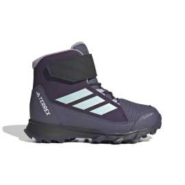 adidas Terrex Snow CF CLIMAWARM Winter Shoes Kids 28. Detské zimné topánky adidas Terrex - keď sa sneh zmení na ihrisko Snehové guľovačky, stavanie iglú alebo preteky na snežniciach? S týmito topánkami adidas Terrex  sa deti môžu pustiť do akejkoľvek zimnej misie - a pritom si udržať nohy v teple a suchu. Technológia CLIMAWARM s hrejivou podšívkou a nepremokavou membránou im zaručí, že ich nezaskočí mráz ani kašovitý sneh.  A čo je najlepšie? Podrážka pevne drží na chodníku a zasnežených cestách, takže žiadne šmýkanie - len zimná zábava bez obmedzení.  Výhody  Komfort CLIMAWARM - teplá podšívka udržiava nohy v teple. Nepremokavá membrána - suché nohy aj pri skákaní v snehových závejoch. Skvelá priľnavosť - podrážka, ktorá si poradí s klzkými ulicami a snehom. Žiadne starosti - deti si užívajú zimu, rodičia majú pokoj.   S týmito topánkami sa zima zmení na zábavu, nie na prekážku.Horná Sieťovina. Je taká ľahká, že ani nebudete vedieť, že ju máte na sebe. A okrem toho vám poskytne potrebnú oporu presne tam, kde ju potrebujete.Medzipodošva - EVA  Základná technológia používaná u väčšiny modelov tenisiek, ktorá sa vyznačuje dobrou tlmivosťou a responzivitou. Čo sa týchto dvoch vlastností týka, existujú lepšie technológie s väčším tlmením a návratom energie. EVA (alebo tiež Ethylenvinylacetát) je ale oproti nim cenovo dostupnejšia a často vhodnejšia. Nie vždy totiž potrebuješ tú najmäkšiu topánku.Traxion  Žiadny povrch už ťa nezaskočí! Podošva Traxion si hravo poradí aj s koreňmi a kameňmi.Výstelka - adiFIT™  Vložka používaná hlavne pri detskej obuvi, ktorá napomáha správnemu výberu veľkosti. Stačí ju vybrať, šliapnuť si na ňu, porovnať či správne sedí k nohe a je to.Climawarm™  Zatepľovací materiál, ktorý izoluje a udržuje teplo tam, kde má byť - pri tebe. Zároveň je však tkanina priedušná, takže síce drží teplo, ale prepúšťa vlhkosť, tú nepotrebuješ.InformácieNano impregnácia Star Laces. Na trhu je veľa produktov s takzvanou nano technológiou, ale len máloktorý má taký vysoký podiel účinných látok ako nano impregnácia Sta