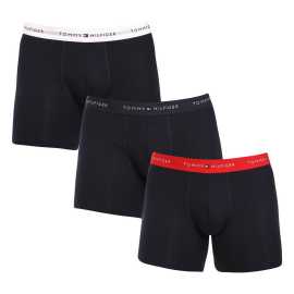 3PACK pánske boxerky Tommy Hilfiger tmavo modré (UM0UM02765 0W3) S, trenky. Klasika, ktorá nesklame – pánske boxerky Tommy Hilfiger
Doprajte si nadčasový štýl a špičkový komfort s pánskymi boxerkami od značky Tommy Hilfiger. Vďaka prémiovému spracovaniu a ikonickému dizajnu sú tieto boxerky ideálnou voľbou pre mužov, ktorí chcú vyzerať skvele a zároveň sa cítiť pohodlne po celý deň. Perfektná kombinácia elegancie, funkčnosti a kvality, ktorá obstojí v každej situácii.
Prémiový materiál pre maximálne pohodlie
Boxerky Tommy Hilfiger sú vyrobené z jemnej, na dotyk veľmi príjemnej bavlny s prímesou umelého vlákna, ktorý im dodáva pružnosť a dlhú životnosť. Materiál je priedušný, dobre odvádza vlhkosť a prispôsobí sa tvojmu telu – ideálny ako na pokojný deň v kancelárii, tak aj na aktívne popoludnie, pretože elastický materiál ti umožní úplnú voľnosť pohybu.
Ikonyický štýl a precízny strih
Boxerky majú dlhšie nohavičky, ktoré sa nevyhrávajú a poskytujú dostatočné zakrytie a komfort. Vytkávaná guma s logom Tommy Hilfiger dodáva boxerkám elegantne športový vzhľad a zároveň drží pevne na mieste bez nepríjemného zařezávania. Strih je navrhnutý tak, aby sedel väčšine typov postáv a zdôraznil siluetu bez obmedzenia pohybu. Boxerky sú pohodlné do práce aj na domáce leňošenie, nesklamú vás pod oblekovými nohavicami ani pod letnými šortkami.
Prečo by vám boxerky Tommy Hilfiger nemali chýbať

Prémiová bavlna s elastanom: Mäkká, priedušná a pohodlná na celodenné nosenie.
Dlhšie nohavičky a vyšívaný guma: Stabilita, štýl a žiadne rolovanie.
Elegantný a nadčasový dizajn: Skvelé na každodenné aj špeciálne príležitosti.

Spodná bielizeň Tommy Hilfiger je zárukou najvyššej kvality
Značka Tommy Hilfiger sa stala ikonou amerického obliekania pred takmer 40 rokmi a jej farebnosť v odtieňoch modrej, červenej a bielej je rozpoznateľná na prvý pohľad. Všetky výrobky tejto značky spája prvotriedne spracovanie a nenápadný luxus, ktorý si môžeš dopriať každý deň. Pánske boxerky Tommy Hilfiger nájdete v šatníku štýlových mužov po celom svete, ktorí oceňujú predovšetkým ich nadčasový dizajn a materiály, ktoré vás doslova pohladia. Ocení to nielen vaše intímne partie, ktoré sa budú cítiť ako v bavlnke, ale aj vaša partnerka, ktorá sa vás bude ešte radšej dotýkať.
Ako sa starať o boxerky Tommy Hilfiger

Pranie: Per na 30 °C. Používej jemný prací prostriedok bez bielidiel, aby materiál aj farby zostali ako nové čo najdlhšie.
Sušenie: Boxerky možno sušiť v sušičke pri nízkej teplote. Odporúčame šetrný cyklus, aby si zachovali svoj tvar a pružnosť.
Žehlenie: V prípade potreby je možné ich žehliť na nižšiu teplotu. Ideálne naruby, aby nedošlo k poškodeniu gumy alebo vyblednutiu potlače.

Tip: Nájdenie ideálneho kúsku spodnej bielizne môže byť niekedy náročné. Keď už ho nájdete, starajte sa oň, aby vám vydržal čo najdlhšie. Pomôžu vám v tom vybrané pracie prostriedky a aviváže, ktoré ošetria vlákna a príjemne voňajú.