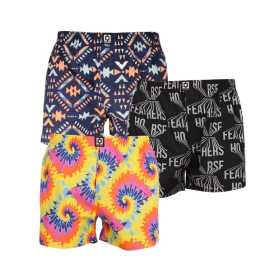 3PACK Herren Boxershorts Horsefeathers Manny (AA1035SAM167AB) M.
Gönnen Sie sich maximalen Komfort und Freiheit mit den beliebten Horsefeathers Men's Manny Shorts in einem einzigartigen und lustigen Design.
Hochwertiges Material für maximalen Komfort
Die Horsefeathers Shorts sind aus hochwertiger 100%iger Baumwolle gefertigt, die außergewöhnliche Weichheit und Atmungsaktivität garantiert.
Funktionelles Design und bequeme Passform
Die Horsefeathers-Shorts haben eine bequeme Passform, die Ihnen volle Bewegungsfreiheit bietet.
Warum Sie unbedingt Horsefeathers-Shorts ausprobieren sollten

Material: 100% Baumwolle: Weich, atmungsaktiv und angenehm auf der Haut für maximalen Komfort den ganzen Tag über.


Lose Passform: Bietet uneingeschränkte Bewegungsfreiheit, ideal für Entspannung und Freizeitkleidung.


Klassischer elastischer Bund: Es passt sich dem Körper an und hält die Shorts an ihrem Platz, ohne unangenehm zu drücken.


Modernes Design: Lustige Muster und Farben verleihen den Dessous einen einzigartigen Look.

Unterwäsche mit Pferdefedern hat Stil
Das Wort 