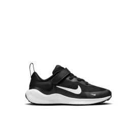 Nike Revolution 7 27,5. Jednoduché kroky pre malých dobrodruhov, pohodlie a pokoj pre rodičov S detskou verziou obuvi Nike Revolution 7 poskytnete svojmu dieťaťu pohodlie a voľnosť pohybu - a rodičia si zamilujú jednoduché zapínanie na suchý zips. Priedušný zvršok z ľahkej sieťoviny zaručuje svieže nohy aj po celodennom šantení, zatiaľ čo mäkká penová medzipodrážka tlmí každý odraz a chráni rastúce kĺby. Flexibilná podrážka a dostatočný priestor na prsty podporujú prirodzený pohyb, či už malý špunt behá po ihrisku alebo sa hrá v parku. Výhody   Priedušný zvršok: zvršok zo sieťoviny udržiava nohy v suchu a zabraňuje prehrievaniu.   Pohodlné odpruženie: mäkká penová stielka tlmí nárazy pri každom kroku.   Voľnosť pohybu: Široký tvar a flexibilná podrážka podporujú správny vývoj chodidla.   Jednoduchá údržba: Sieťovinový zvršok sa rýchlo čistí a suší.   Pre rodičov   Rýchle obúvanie: Pevné zapínanie na suchý zips uľahčuje obúvanie aj malým deťom a šetrí čas pri rannej príprave.   Nastaviteľný pásik zaisťuje, že topánka pevne drží, ale netlačí.   Odolné na každý deň: Kvalitné materiály vydržia detské nezbednosti a hravé výlety.   Všestranné použitie: štýlový dizajn sa hodí do škôlky, na ihrisko aj na rodinné výlety.   S unisex verziou obuvi Nike Revolution 7 so suchým zipsom bude obúvanie jednoduché, nohy suché a pohyb pohodlný - a rodičia sa budú tešiť z odolnej a funkčnej obuvi.Horná Sieťovina. Je taká ľahká, že ani nebudete vedieť, že ju máte na sebe. A okrem toho vám poskytne potrebnú oporu presne tam, kde ju potrebujete.Podrážka - guma  S gumovou podrážkou sa proste nedá nič pokaziť. Dlho vydrží, ľahko sa čistí a má skvelú trakciu.