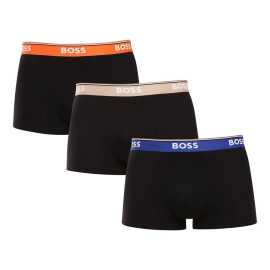 3PACK pánske boxerky BOSS viacfarebné (50531684 963) XL, trenky. Pánske boxerky BOSS
Boxerky BOSS to je prvotriedna kvalita, za ktorou stojí svetová ikonická značka pánskej spodnej bielizne.
 
Boxerky od značky BOSS patria medzi úplné legendy medzi spodnou bielizňou. Sú ušité z veľmi príjemných materiálov, vďaka tomu perfektne sedia na tele a nikde sa nezarezávajú. Boxerky sú pre každého, kto vyžaduje tú najvyššiu kvalitu bez kompromisov. Balené sú podľa aktuálnej kolekcie BOSS.