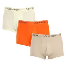 3PACK pánske boxerky Calvin Klein viacfarebné (NB2569A-GF3) XL, trenky.
Pánské boxerky Calvin Klein snad ani nemusíme představovat.