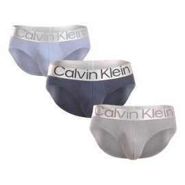 3PACK Herren Slips Calvin Klein mehrfarbig (NB3129A-PZD) XXL.
Diese fantastischen Calvin Klein-Slips werden allen Männern gefallen.
Das angenehme Material mit weichen Säumen sitzt perfekt am Körper. Der Slip sitzt gut und man muss nicht befürchten, dass er einschneidet.
Weitere Informationen finden Sie in der klassischen Produktinformation.