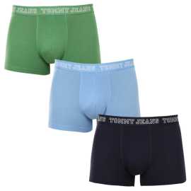 3PACK Herren Klassische Boxershorts Tommy Hilfiger mehrfarbig (UM0UM02850 0T2) M.
Gönnen Sie sich zeitlosen Stil und höchsten Komfort mit den Herren-Boxershorts von Tommy Hilfiger.
Hochwertiges Material für maximalen Komfort
Die Tommy Hilfiger Boxershorts sind aus weicher, sehr angenehm zu tragender Baumwolle mit einem Hauch von Elastan gefertigt, was ihnen Flexibilität und Haltbarkeit verleiht.
Ikonischer Stil und präziser Schnitt
Die Boxershorts haben längere Beine, die nicht hochgekrempelt werden und ausreichend Abdeckung und Komfort bieten.
Warum Sie Tommy Hilfiger Boxershorts nicht verpassen dürfen

Hochwertige Baumwolle mit Elastan: Weich, atmungsaktiv und bequem für ganztägigen Tragekomfort.
Längeres Bein und elastischer Bund: Stabilität, Stil und kein Scrollen.
Elegantes und zeitloses Design: Ideal für den Alltag und besondere Anlässe.

Tommy Hilfiger Unterwäsche ist eine Garantie für höchste Qualität
Die Marke Tommy Hilfiger wurde vor fast 40 Jahren zu einer Ikone amerikanischer Kleidung, und ihre farbenfrohe Palette aus Blau, Rot und Weiß ist auf den ersten Blick zu erkennen.
Pflegehinweise für Tommy Hilfiger Boxershorts

Waschen: Per bei 30 °C.
Trocknen: Boxer können bei niedriger Temperatur im Wäschetrockner getrocknet werden.
Bügeln: Falls erforderlich, können sie bei einer niedrigeren Temperatur gebügelt werden.

Tip: Das perfekte Stück Unterwäsche zu finden, kann manchmal eine Herausforderung sein.