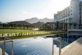 Spojené arabské emiráty Fujairah Intercontinental Fujairah Resort 9 dňový pobyt All Inclusive Letecky Letisko: Praha december 2024 (10/12/24-18/12/24)