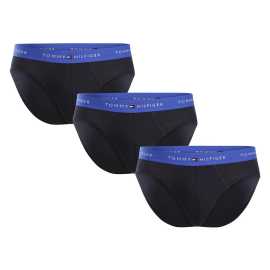 3PACK pánske slipy Tommy Hilfiger tmavo modré (UM0UM02904 0Y1) S.
Vychutnajte si pohodlie, na ktoré sa môžete spoľahnúť každý deň, a zároveň štýl, ktorý je synonymom americkej elegancie.
Prémiový materiál pre vaše maximálne pohodlie
Slipy sú vyrobené z bavlny s prímesou elastanu, čo je osvedčená kombinácia pre spodnú bielizeň.
Nadčasový štýl pre milovníkov minimalizmu
Typický čistý dizajn značky Tommy Hilfiger je doplnený vytkávanou gumou s logom, ktorá pridáva slipom moderný a štýlový akcent.
Prečo by ste mali určite vyskúšať slipy Tommy Hilfiger

Prémiový materiál: Vysoký podiel bavlny pre prirodzený komfort a priedušnosť.
Ikona Tommy Hilfiger: Vytkávaná guma s logom dodáva štýlový a moderný vzhľad.
Univerzálne použitie: Ideálny strih pre každú príležitosť, od každodenného nosenia až po šport.

Spodná bielizeň Tommy Hilfiger je zárukou najvyššej kvality
Značka Tommy Hilfiger sa stala ikonou amerického obliekania pred takmer 40 rokmi a jej farebnosť v odtieňoch modrej, červenej a bielej je rozpoznateľná na prvý pohľad.
Ako sa starať o slipy Tommy Hilfiger
Aby vám spodná bielizeň dlho slúžila, odporúčame dodržiavať nasledujúce pokyny.

Pranie: Slipy perte na 40 °C.
Sušenie: Slipy môžete sušiť v sušičke, ale odporúčame šetrný program a nižšiu teplotu, aby sa predĺžila životnosť materiálu.
Žehlenie: Slipy je možné žehliť, ale vždy používajte nižšiu teplotu a ideálne žehlite naruby.

Tip: Tvoje obľúbené spodné prádlo si zaslúži jemné zaobchádzanie.