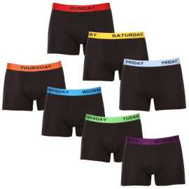 7PACK herenboxershort Nedeto zwart (7NB001-week) 4XL.
Deze speciale set van 7 herenboxershorts van Nedeto staat garant voor maximaal comfort en een beetje plezier in je dagelijks leven.
Kwaliteitsmateriaal voor de hele dag comfort
De boxers zijn gemaakt van een combinatie van katoen en elastaan, wat zorgt voor ademend vermogen, zachtheid om aan te raken en voldoende elasticiteit.
Het Nedeto boxer ontwerp zal je elke dag vermaken
Elke boxerslip in dit multipack is zwart met een gekleurde tailleband die versierd is met de naam van elke dag van de week.
Voordelen voor boksers die je de hele week zult waarderen

Praktische benaming van dagen: Nooit meer zoeken naar het juiste ondergoed, want op elke boxerslip staat duidelijk de dag van de week.


Comfortabele pasvorm: Langere benen zorgen voor meer comfort en stabiliteit tijdens het dragen.


Rieten rubber: Het stevige elastiek zorgt ervoor dat de boxershort op zijn plaats blijft zitten zonder te duwen of af te glijden.

Het Tsjechische merk Nedeto biedt kwaliteitsondergoed voor een geweldige prijs
We verkopen niet alleen Nedeto ondergoed, maar staan ook achter de productie ervan.
Hoe verzorg je je boxers Nedeto
Om de levensduur en kwaliteit van de boxershorts te behouden, raden we aan deze richtlijnen te volgen:

Wasgoed: Boxers kunnen gewassen worden op 30°C.


Drogen: Boxers kunnen in de droger, maar bij voorkeur op lagere temperaturen om krimpen van het materiaal of beschadiging van het elastaan te voorkomen.


Strijken: Indien nodig kan de boxershort op een lagere temperatuur gestreken worden.

Tip: Word een expert in het onderhouden van lingerie met de tips in ons artikel en geef je favoriete lingerie de zorg die ze verdient.