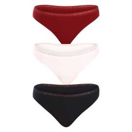 3PACK ženske tange Tommy Hilfiger prevelik raznobojan (UW0UW04890 0U4) XL.
Tražite li tange koje savršeno pristaju većim veličinama i nude stil i udobnost?
Mekani pamuk koji se prilagođava vašim potrebama
Tange su izrađene od visokokvalitetnog pamuka s dodatkom elastana.
Bezvremenski stil koji će vas zabaviti
Klasične boje u kombinaciji s decentnom tkanom elastičnom trakoms logotipom Tommy Hilfiger daju tangama sportski dodir, a istovremeno izgledaju elegantno i ženstveno.
Zašto ćete voljeti tange Tommy Hilfiger

Udoban kroj prilagođen većim veličinama.
Visokokvalitetni i prozračni pamučni materijal.
Moderan, ali praktičan dizajn s elastičnim pojasom i kultnim logotipom.

Tommy Hilfiger je brend za sve moderne žene
Donje rublje Tommy Hilfiger predstavlja savršen sklad klasičnog i modernog izgleda.
Kako se brinuti za tange Tommy Hilfiger
Kako bi vaše omiljene gaćice dugo izgledale kao nove, preporučujemo da slijedite ove smjernice.

Pranje: Prati na 30°C.
Sušenje: Možete sušiti u sušilici rublja – odaberite program na niskoj temperaturi kako biste zaštitili vlakna i elastičnost.
Peglanje: Ne peglati – materijal je gladak i jednostavan za održavanje bez potrebe za peglanjem.

Savjet: Postanite stručnjak za održavanje donjeg rublja zahvaljujući savjetima u našem članku i pružite svojim omiljenim komadima njegu koju zaslužuju.