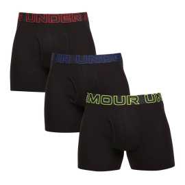 3PACK pánske boxerky Under Armour čierné (1383889 004) XXL, trenky.
Ak hľadáte spodnú bielizeň, ktorá vám poskytne skvelú oporu pri športe aj každodennom nosení, potom sú boxerky Under Armour tou správnou voľbou!
Prvotriedna zmes materiálov pre maximálne pohodlie
Boxerky Under Armour sú vyrobené zo zmesi bavlny a umelých vlákien, čo im dodáva priedušnosť, pružnosť a príjemný pocit na pokožke.
Tkaná guma a dlhšie nohavice pre väčšie pohodlie a ochranu
Pružný elastický pás s logom Under Armour drží boxerky bezpečne na svojom mieste bez toho, aby tlačili alebo zaborili.
Prečo si vybrať boxerky Under Armour?

Skvelá kombinácia materiálov: Funkčné materiály zaisťujú maximálne pohodlie.
Dlhšie nohavice: Skvelá podpora a pohodlie počas celého dňa.
Ideálne na šport a bežné nosenie: Funkčný dizajn, priedušné materiály a dokonalý strih.

Spodná bielizeň Under Armour pre aktívny životný štýl
Značku Under Armour založil bývalý hráč amerického futbalu Kevin Plank, ktorý bol nespokojný so svojím športovým oblečením, ktoré sa ľahko potilo a rozhodne nevonia.
Ako sa starať o boxerky Under Armour?
Aby ste mali istotu, že vaše boxerky zostanú dlho v skvelom stave, odporúčame dodržiavať tieto pokyny.

Pranie: Odporúčame prať pri teplote 30 °C, aby sa zachovala elasticita a farba.
Sušenie: Neodporúčame, sušte na vzduchu, aby ste zabránili poškodeniu vlákien.
Žehlenie: Nežehlite, materiál je prirodzene odolný voči pokrčeniu.

Tip: Športová bielizeň si zaslúži šetrné zaobchádzanie.