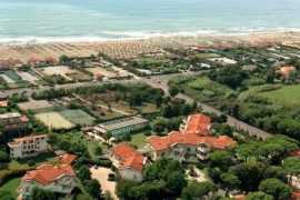 Taliansko Toskánsko Villa Undulna (Cinquale) 14 dňový pobyt Raňajky Vlastná August 2026 ( 8/08/26-21/08/26)